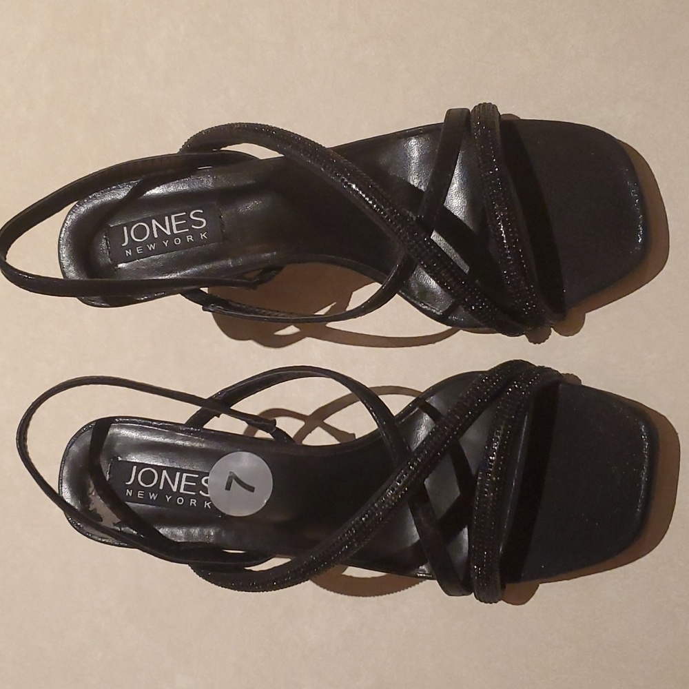 Jones NY Heels